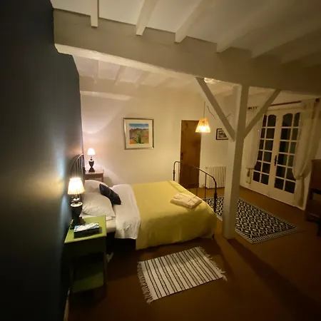 6-bed Sleeps 14 Pool & Parking *