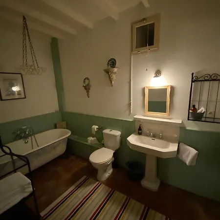 6-bed Sleeps 14 Pool & Parking 빌라 *